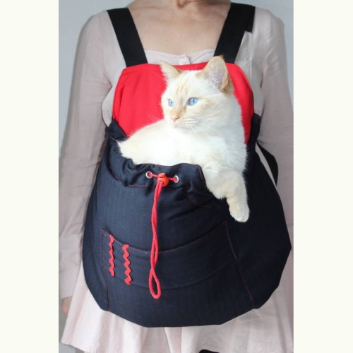 sac-transport-ventral-bleu-marine-pour-chien-et-chat